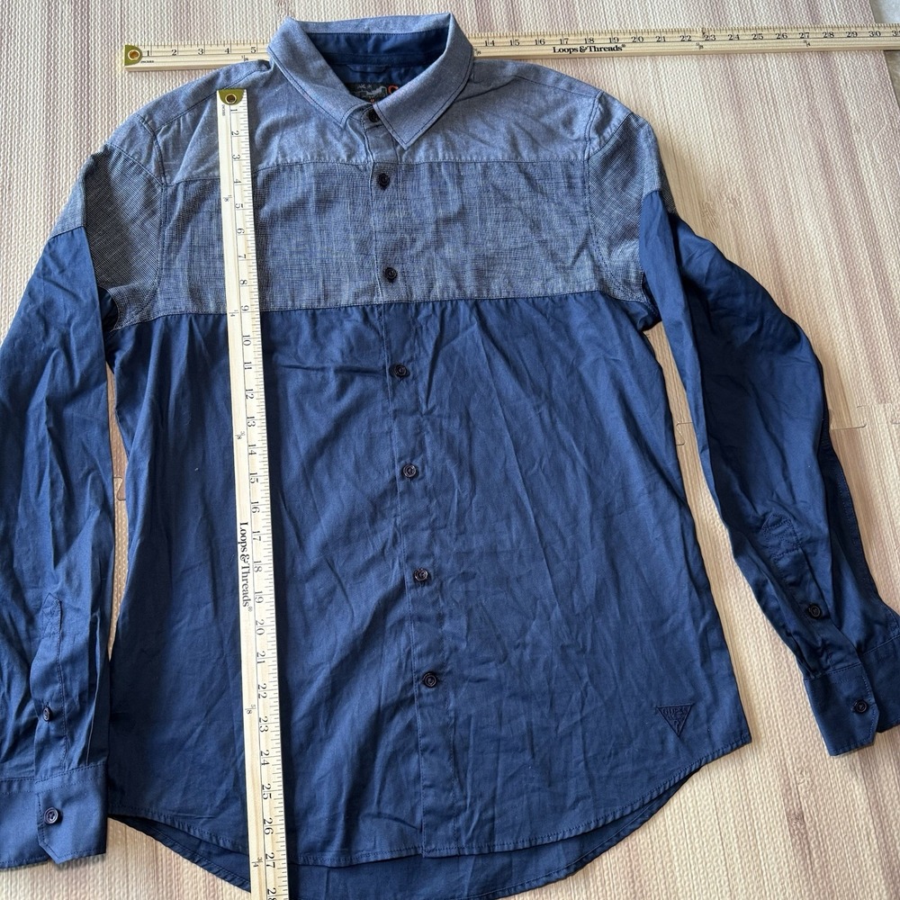 Men's Guess Two-Tone Blue Long Sleeve Button Up Shirt Casual Wear Size M - Picture 9 of 10